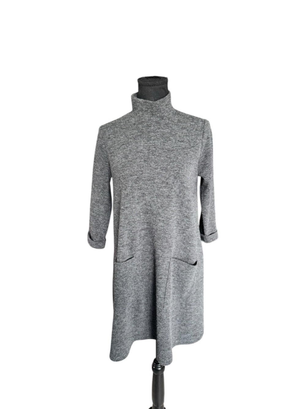 Everly Gray Sweater Dress M Cozy Minimalist Turtleneck Pocket Soft Knit M81